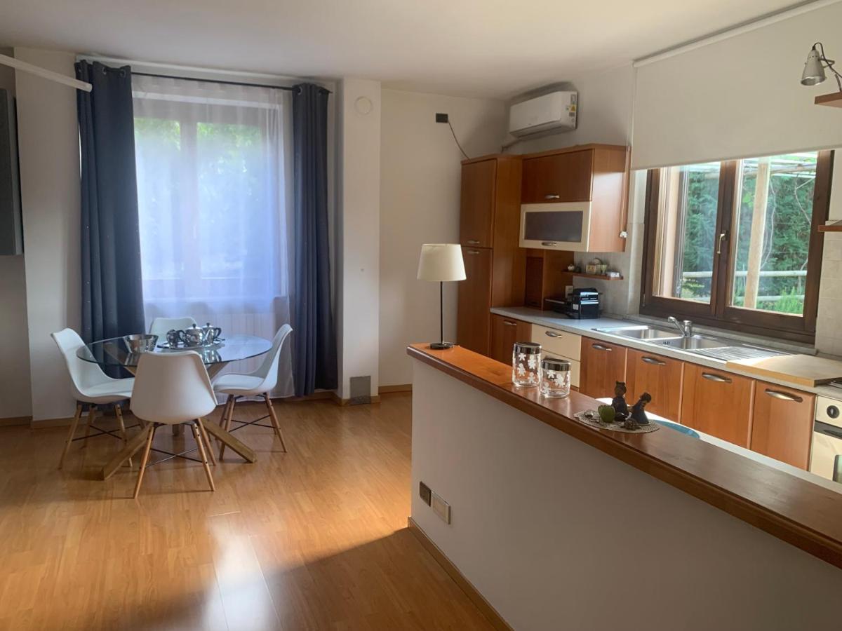 Agriturismo Bottega Di Rosanna Castagnole delle Lanze Eksteriør bilde
